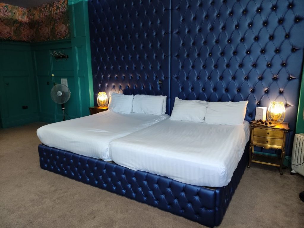 Presidential Suite bed